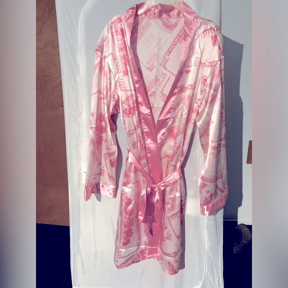 SOLD OUT - Picture 2 of 4